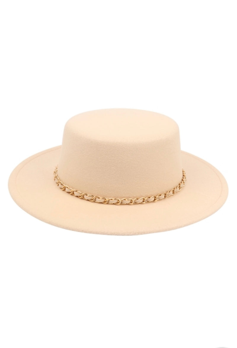 Chain Accent Brim Hat