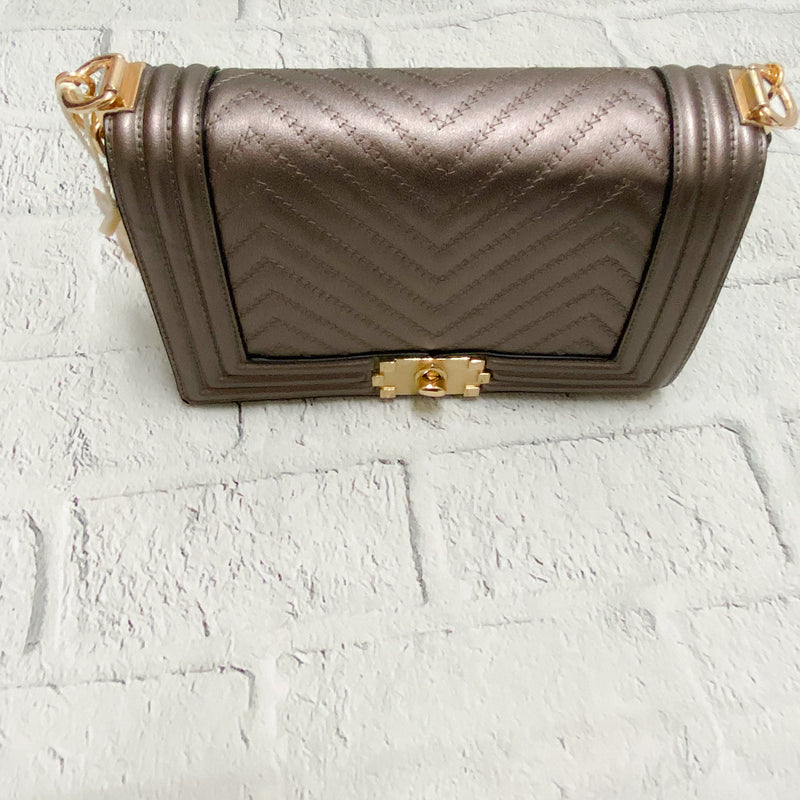 Alyssa Italian Handbad